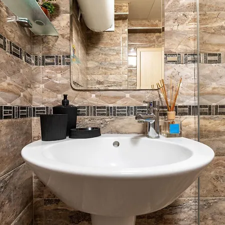 Square Slivnitsa 2br 5 Minutes From Center Apartamento Plovdiv