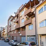 Square Slivnitsa 2br 5 Minutes From Center *