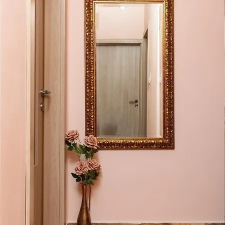 شقة Square Slivnitsa 2br 5 Minutes From Center *