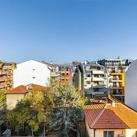 Square Slivnitsa 2br 5 Minutes From Center شقة