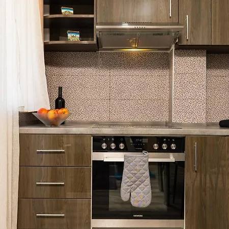 Square Slivnitsa 2br 5 Minutes From Center بلوفديف