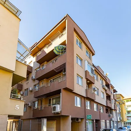 Square Slivnitsa 2br 5 Minutes From Center Plovdiv