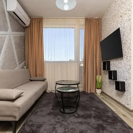 شقة Square Slivnitsa 2br 5 Minutes From Center *