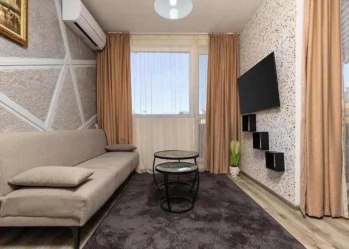 Lejlighed Square Slivnitsa 2br 5 Minutes From Center *